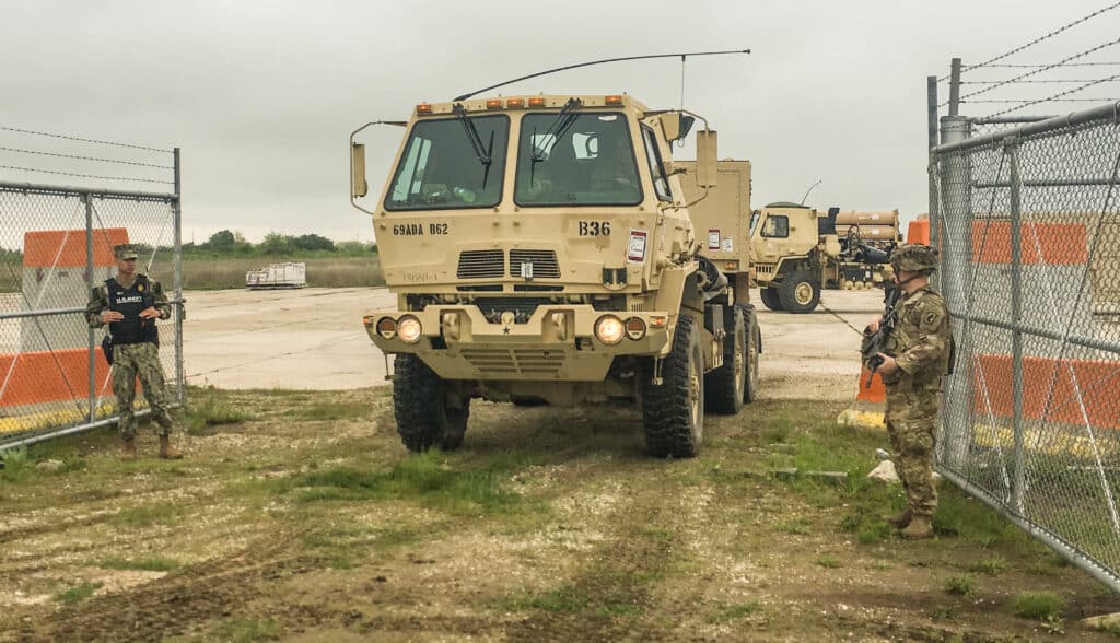 First Components of U.S. THAAD Missile Defense System Arrive in Israel ...